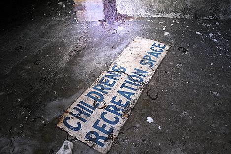 Childrens sign