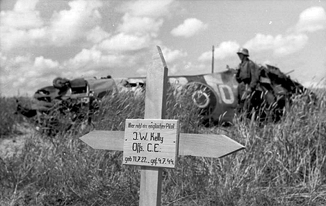 Kelly's Spitfire in Normandy 1944