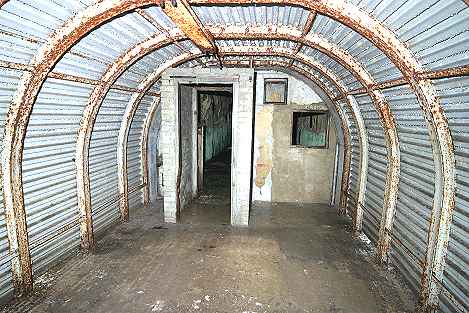 Air lock GPO room